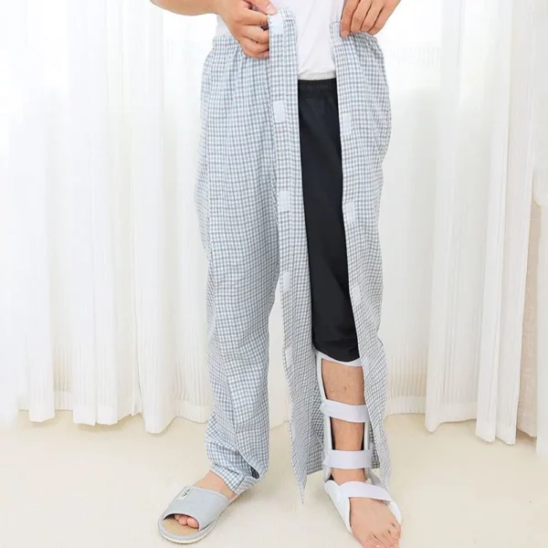 Convenient Bedridden Elderly Care Clothing Skin-Friendly Breathable Patient Gown Comfortable Full Tear Away